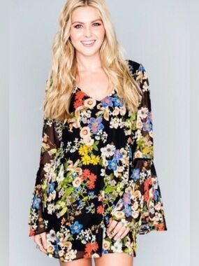 💐 Show Me Your MuMu Floral Berry Chiffon Bell Sleeve Mini Dress 💐